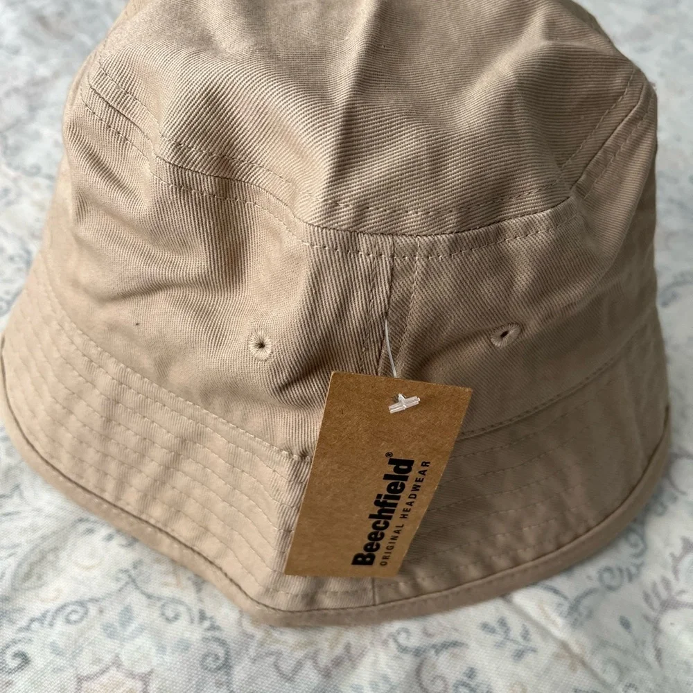 Tan Bucket Hat with Sturdy Canvas and Ventilation‎